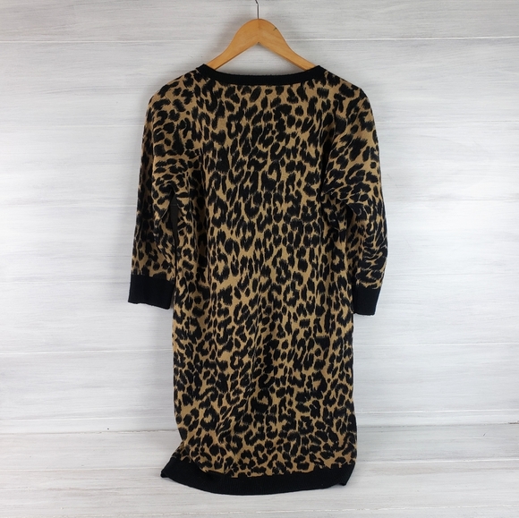 Roz & Ali Leopard Print Sweater Dress - Picture 7 of 15